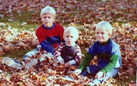 Keep1977 11-CCard-Pic x (Oct 27, 2025 at 4-24-15 PM).jpg